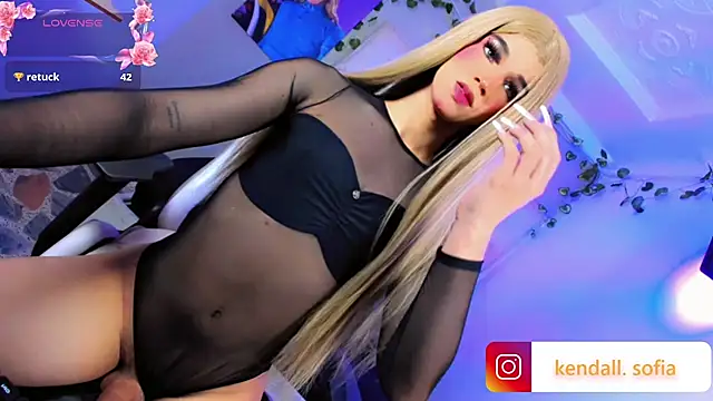 Sophiaa_doll_ webcam