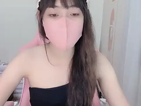 BUNNIIE_MIE live sex cam