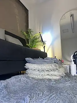 Isa__Blanc webcam