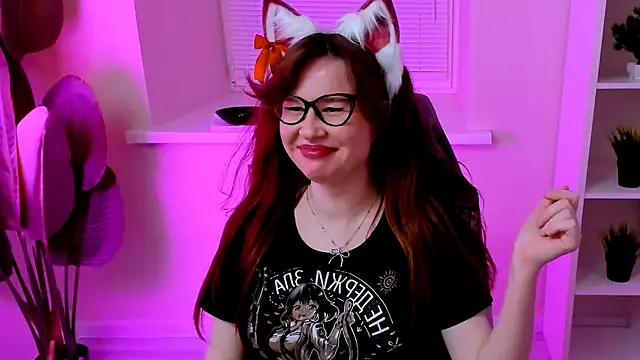 CarolGiggly webcam