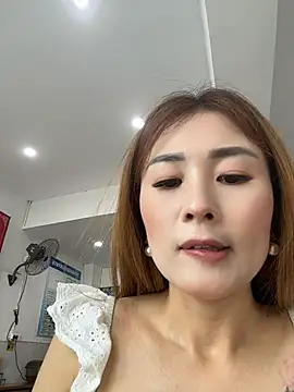 okgirl_23 webcam