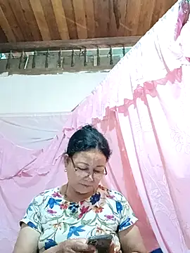 Lena_9x webcam