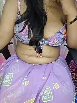 Curvy_Pooja live cam on StripChat