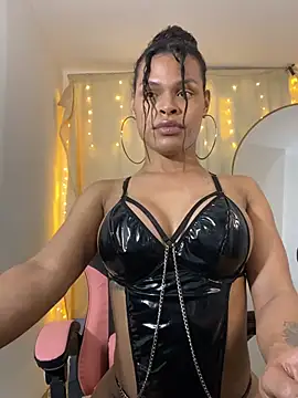 _diamondpamela webcam
