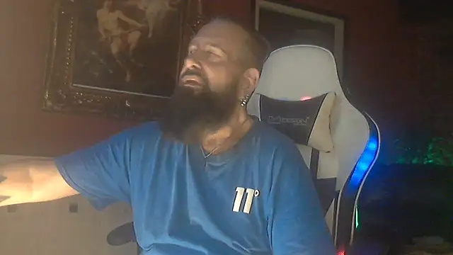 maseurbeardedpig webcam