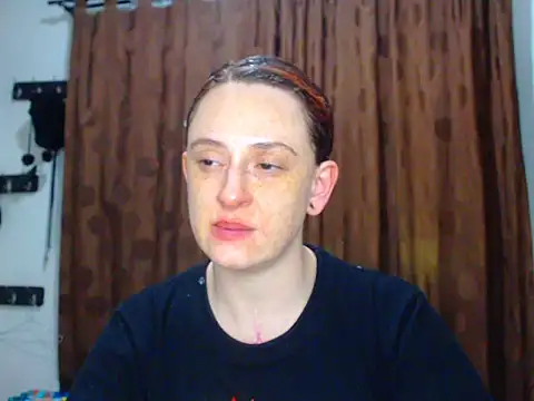 Redhead_incandy webcam