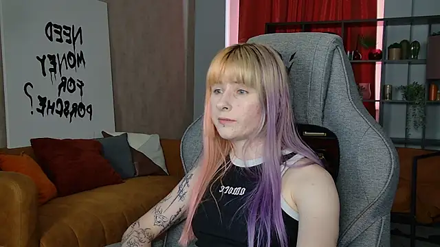 LexiWenford webcam