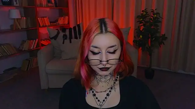 Mistress__Marcelline webcam