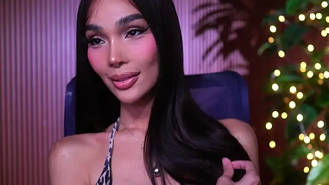 xxforyoureyesonlyxx webcam