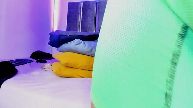 IvettePetit webcam