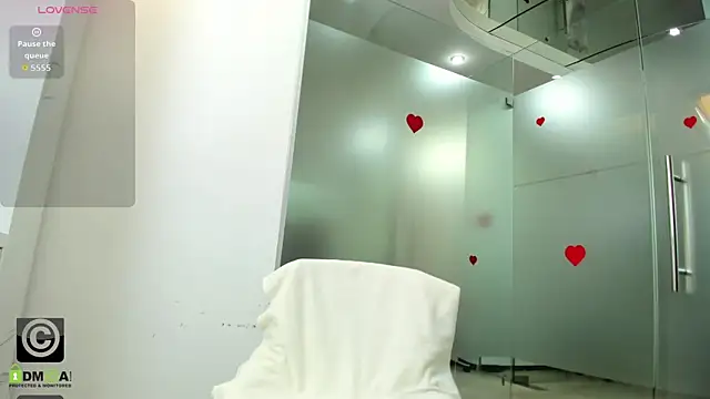 missdominna webcam