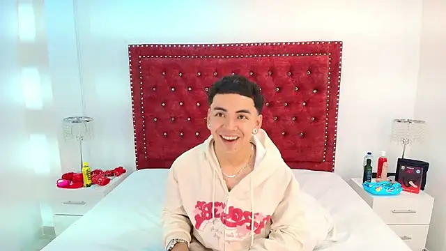 Jaden_and_sofia webcam