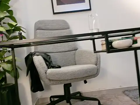RavenSinclair webcam