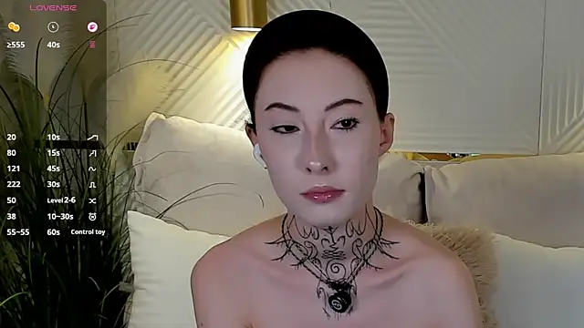 roxy_morrison_x webcam