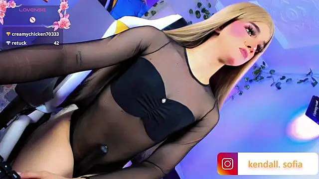 Sophiaa_doll_ webcam