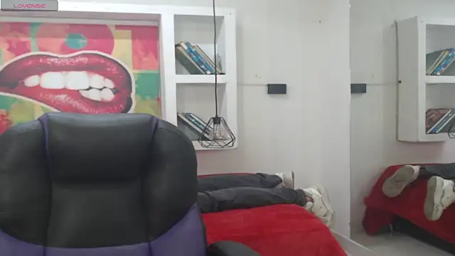 DominantBoy4 webcam