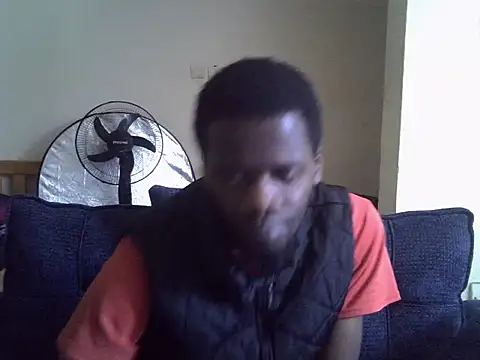 Thee_Biggest webcam