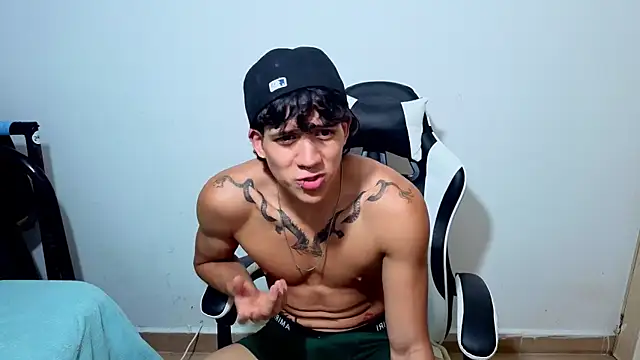 Noah__Dick webcam