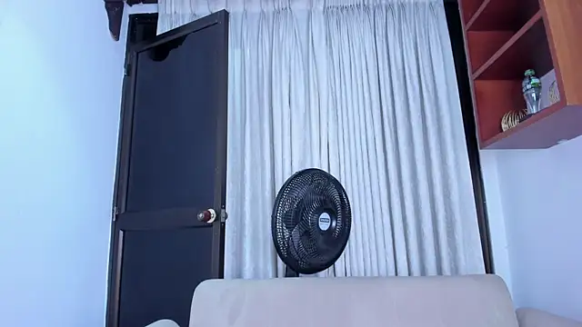 CandyDance1_ webcam