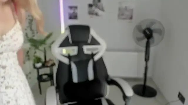 MissLunariaa webcam