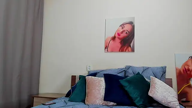 Squishy_Goddess webcam