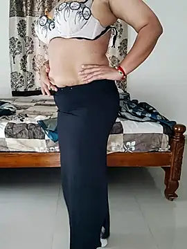 COOL_TEACHER_69 webcam