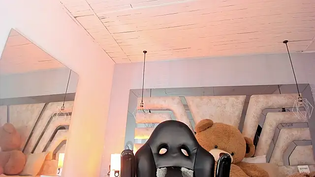 AngelineHeet webcam
