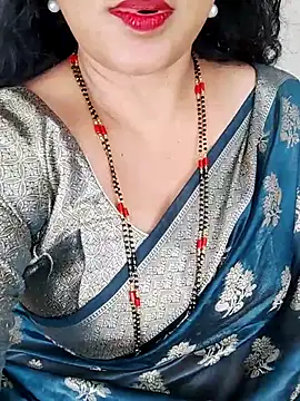 cool_teacher_69 (F milf) - No blouse