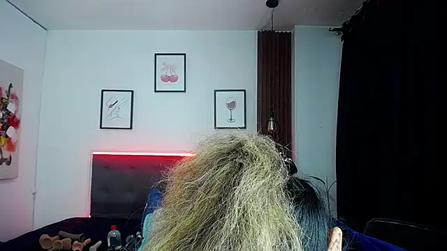 sasi_luna webcam