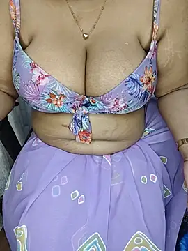Curvy_Pooja webcam
