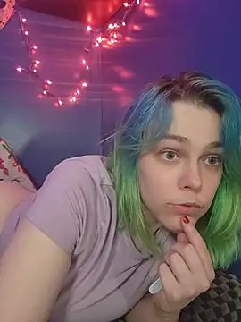 EverlyEster webcam