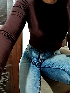 Lupita_sol live sex cam