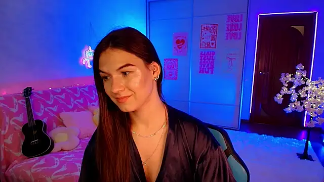 luna_lust_212 webcam