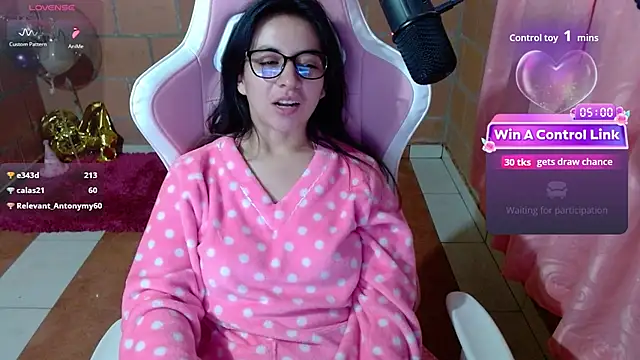 Maggie_Fox3