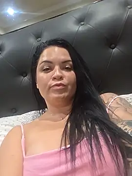 raea_quinn webcam