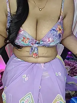 curvy_pooja (F young) - Ice 🧊 on bobbies