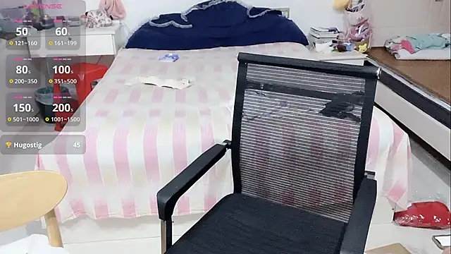 miaomiao-99 webcam