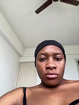 chief-model live cam on StripChat