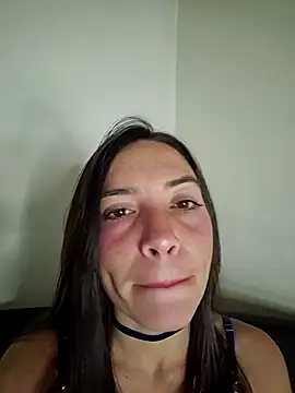 loveuu-bae webcam