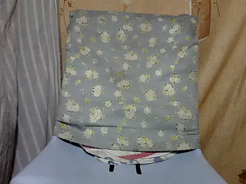 HornyWetPussy4u webcam