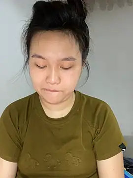Almira6868 webcam