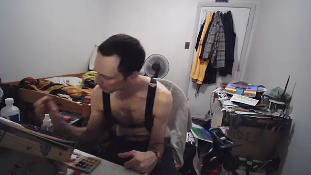 JohnnyMoves webcam