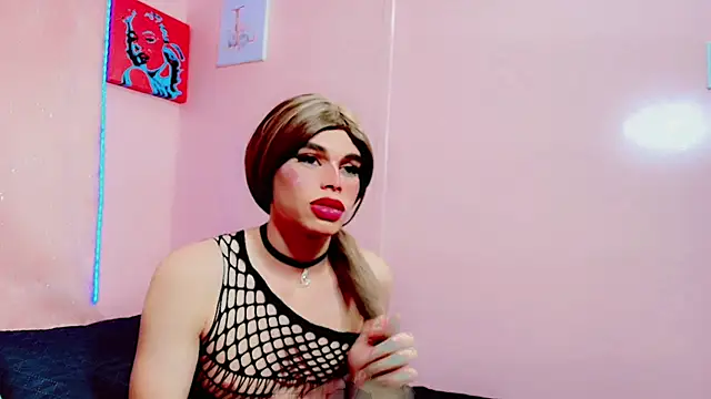 raven_estrada_ webcam