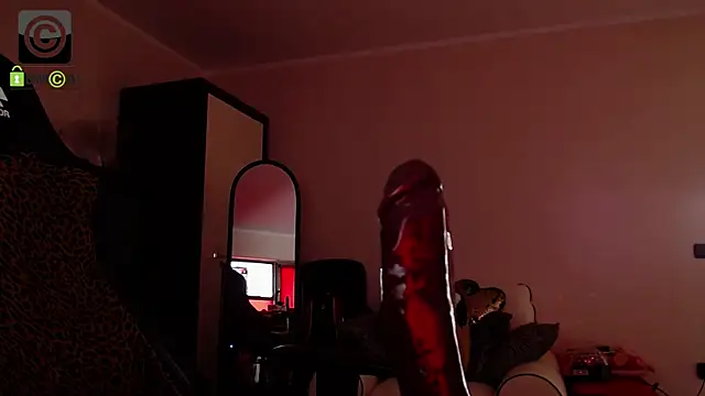 SonyaDevon webcam