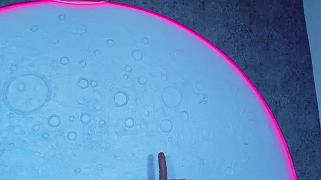 ReinaChloe webcam