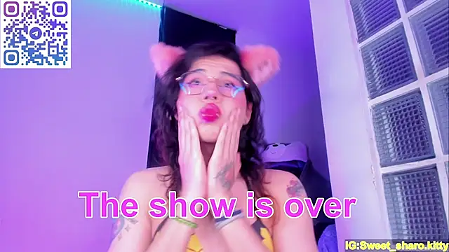 Sweet-SharoKitty webcam