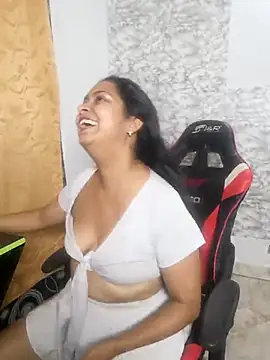 Zarinamoon webcam