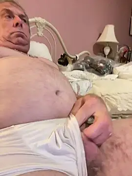 llovetoshowoff webcam
