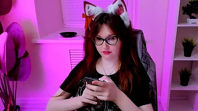 CarolGiggly webcam