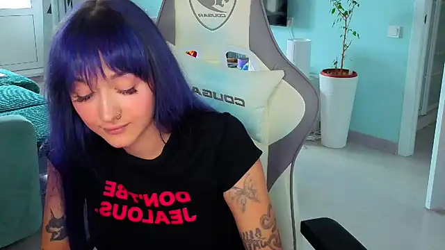 Im_suka webcam